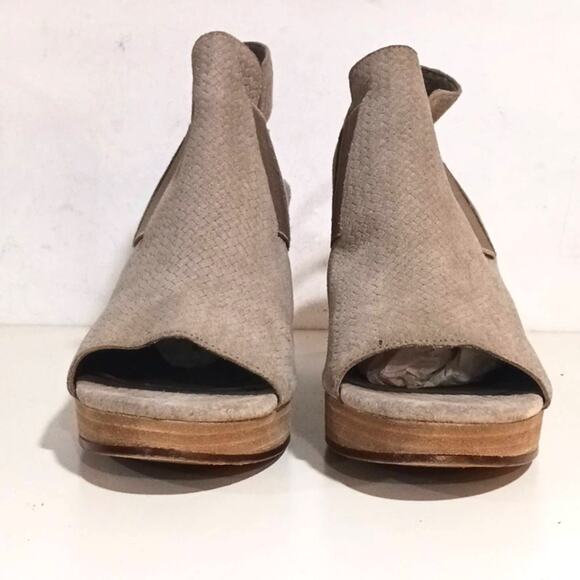 Eileen Fisher Taupe Thatched Suede Wood Stacked Statement heel size 9.5 - Picture 6 of 12